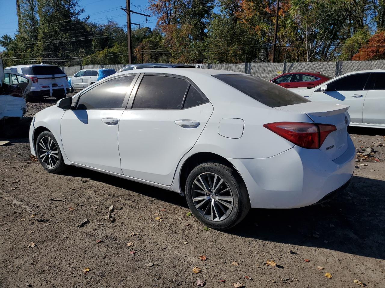 2018 Toyota Corolla L - Фото 2