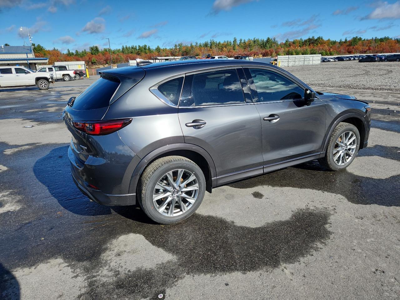 2025 Mazda Cx-5 Premium Plus - Image 3