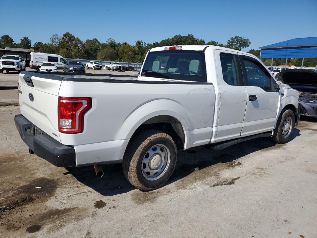 2015 Ford F150 Super Cab - Фото 3