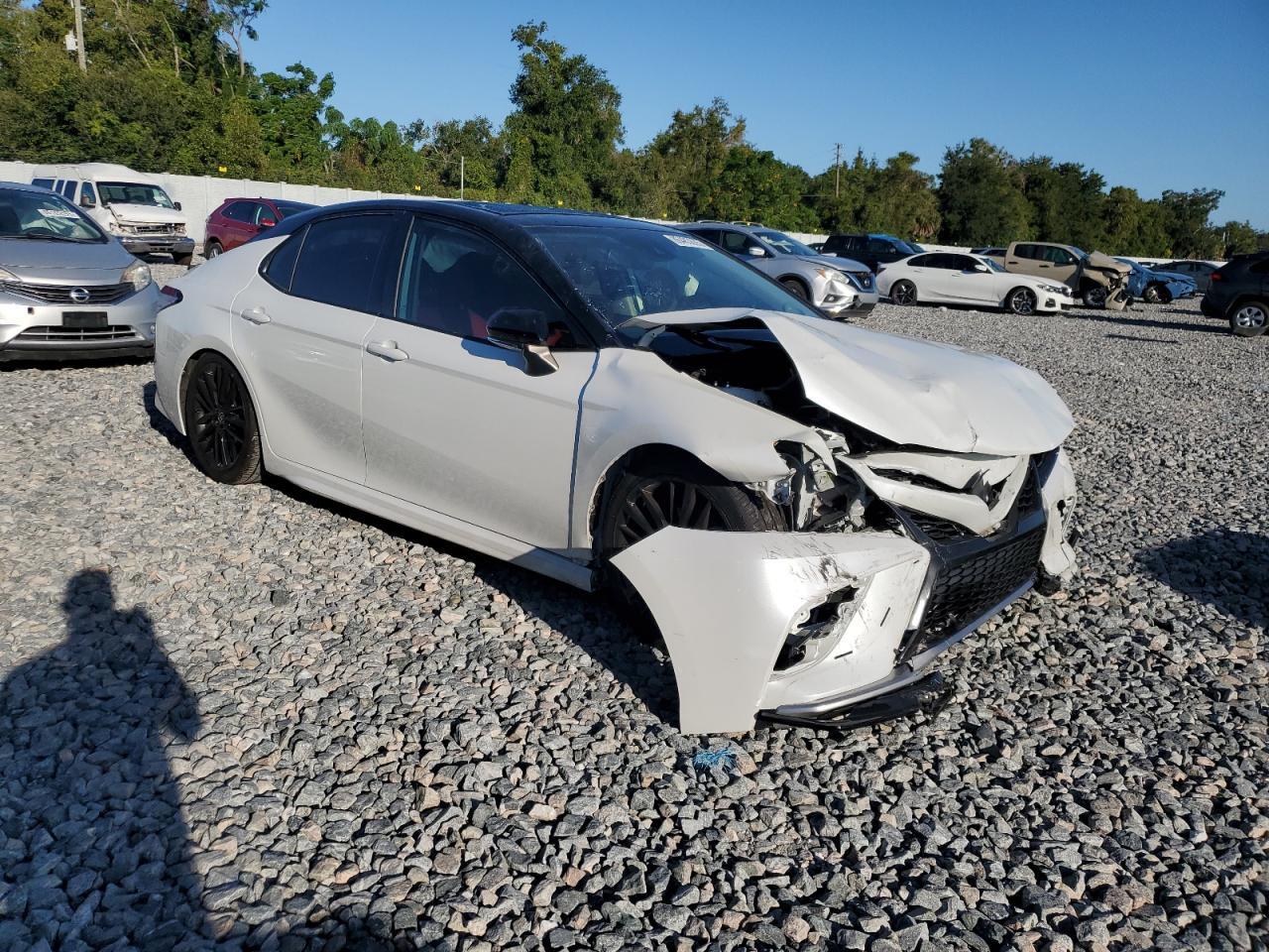 2022 Toyota Camry Xse - Image 4