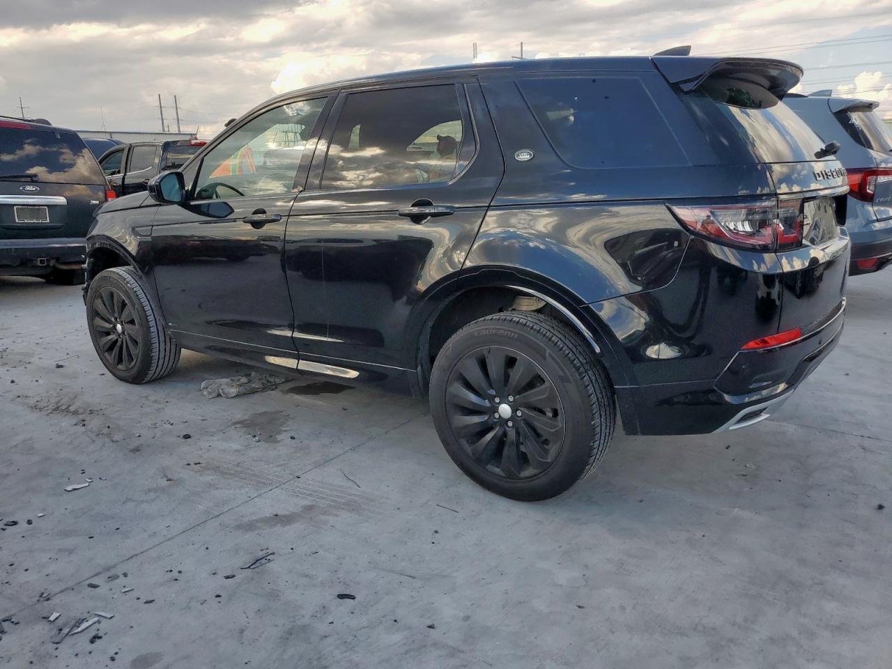 2020 Land Rover Discovery Sport S R-Dynamic - Фото 2