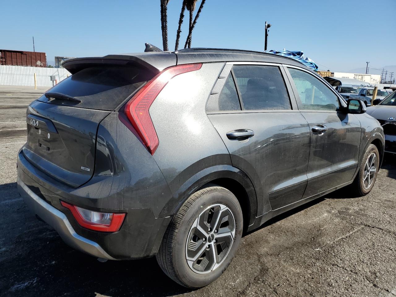 2025 Kia Niro Sx - Фото 3