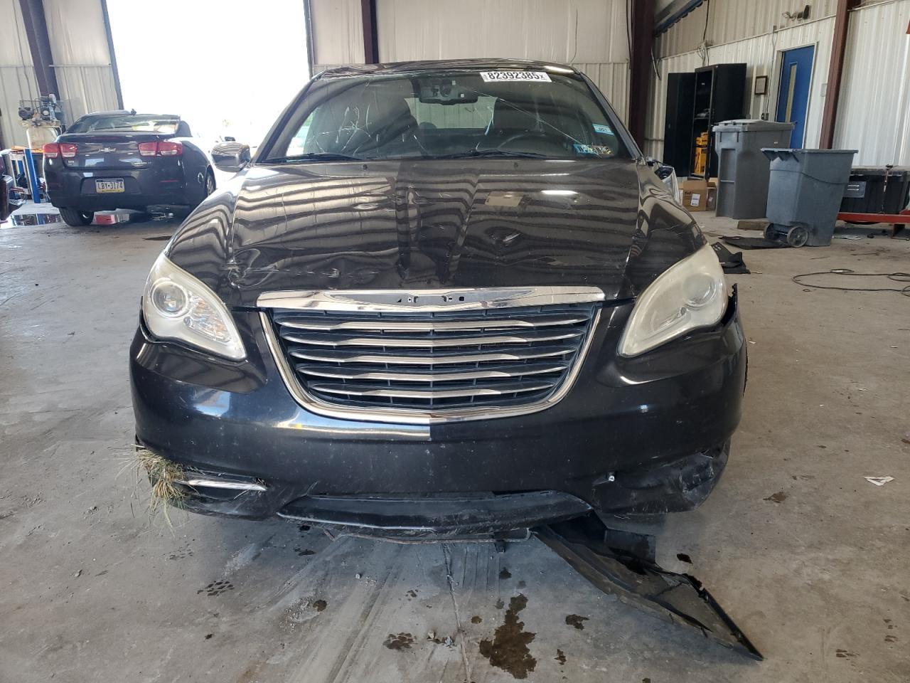 2011 Chrysler 200 Limited - Фото 5