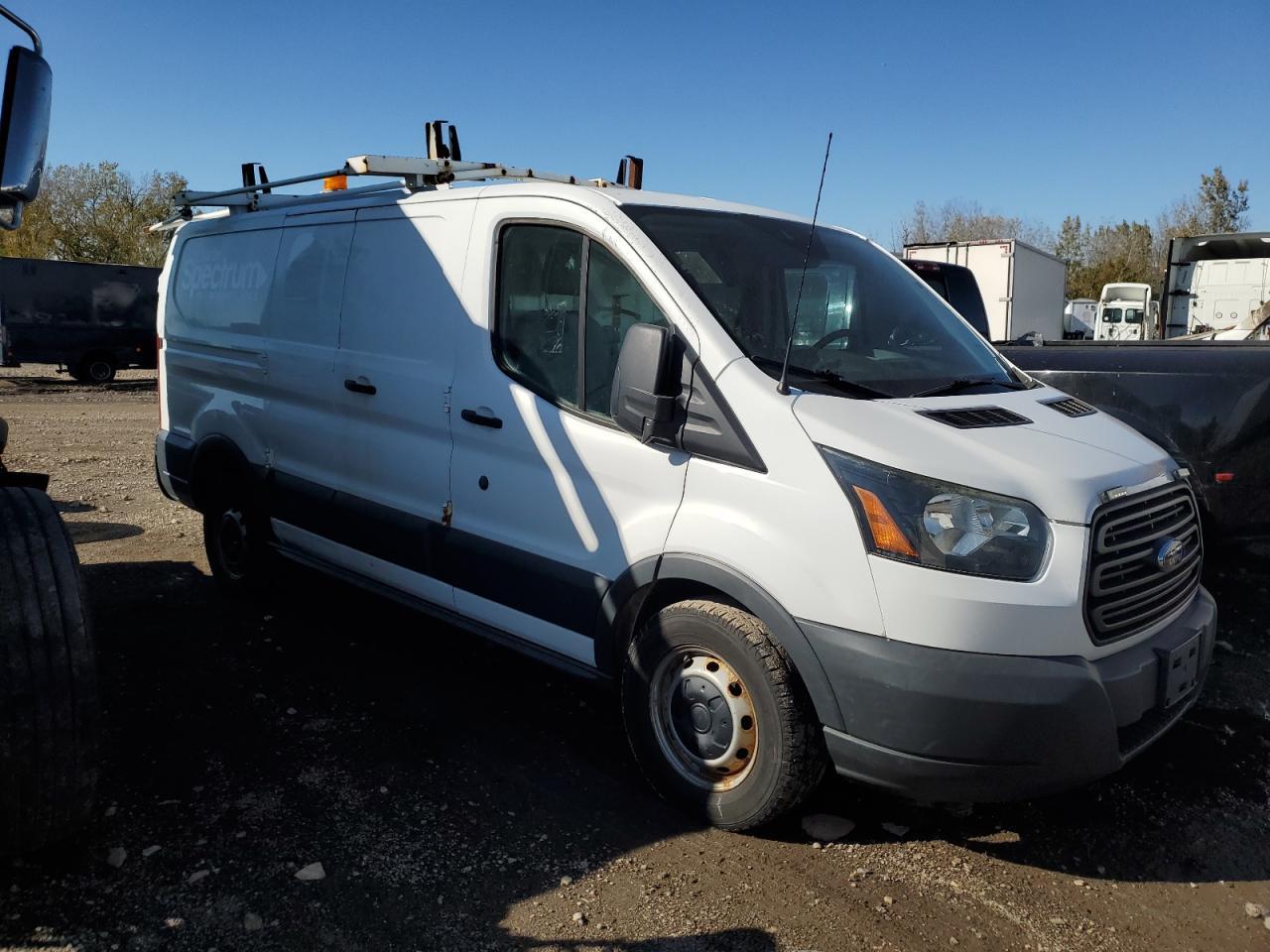 2015 Ford Transit T-150 - Фото 4
