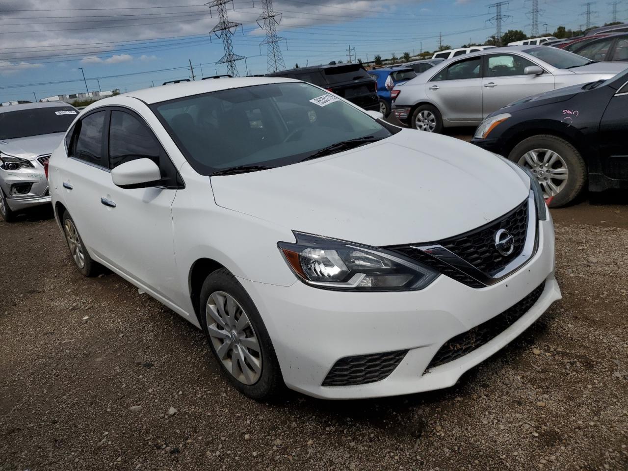 2016 Nissan Sentra S - Фото 4