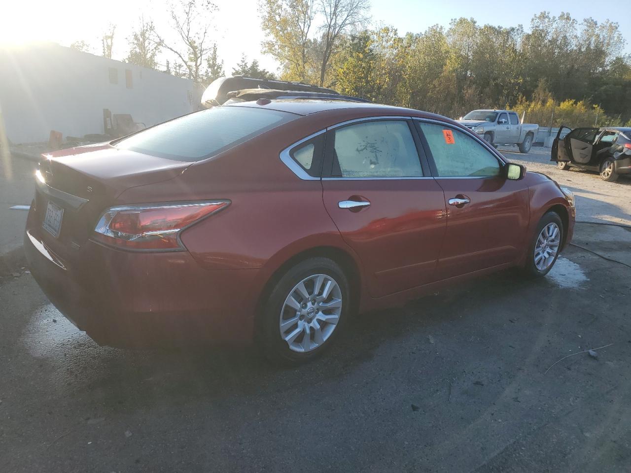 2014 Nissan Altima 2.5 - Фото 3