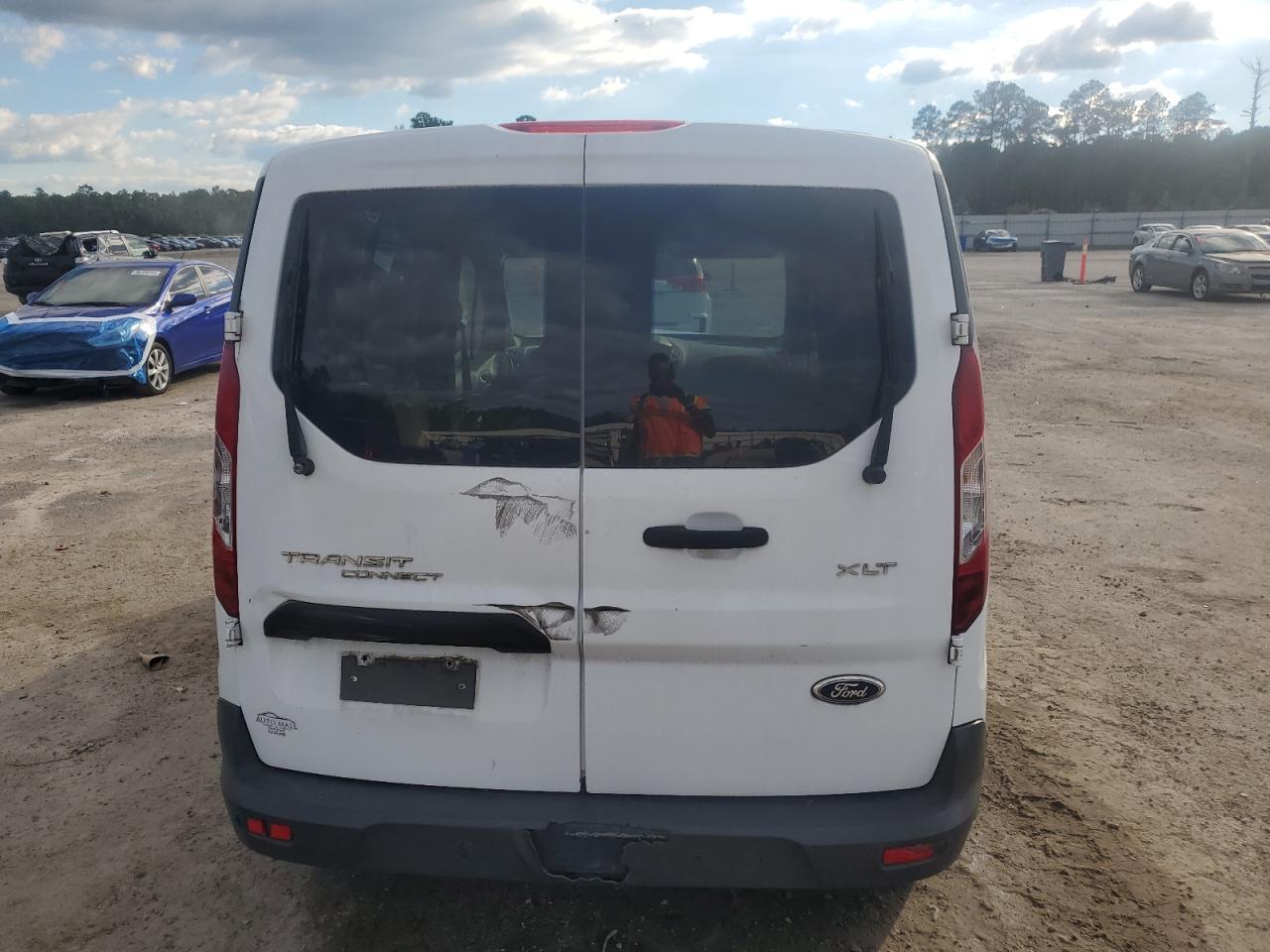 2015 Ford Transit Connect Xlt - Фото 6