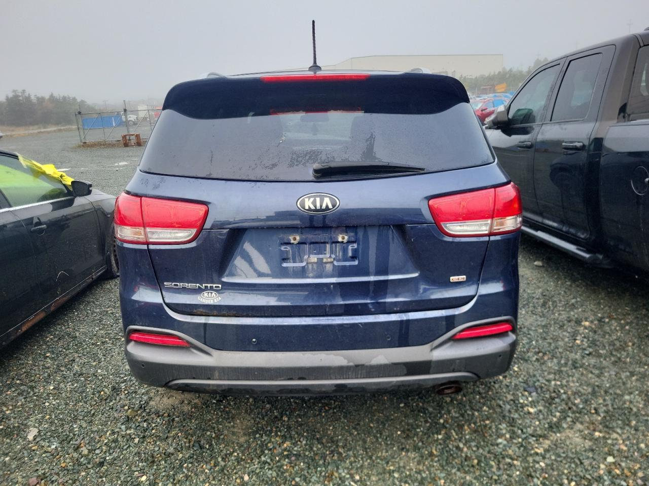 2016 Kia Sorento Lx - Image 6