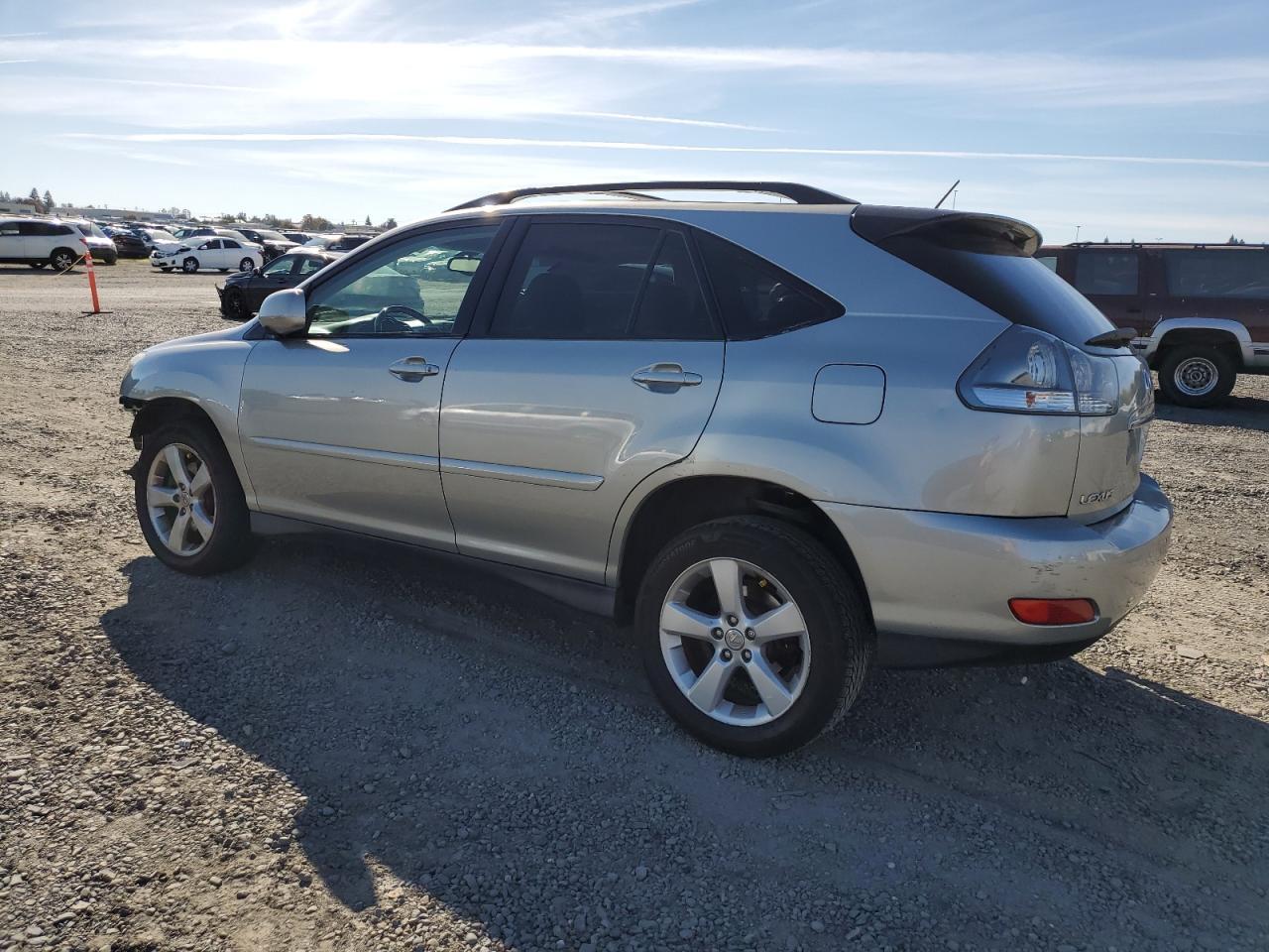 2004 Lexus Rx 330 - Image 2
