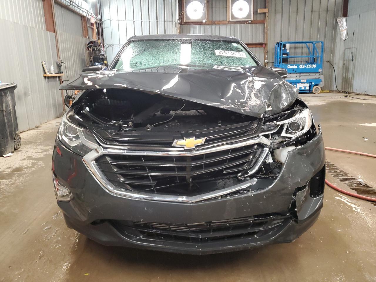 2020 Chevrolet Equinox Ls - Image 5