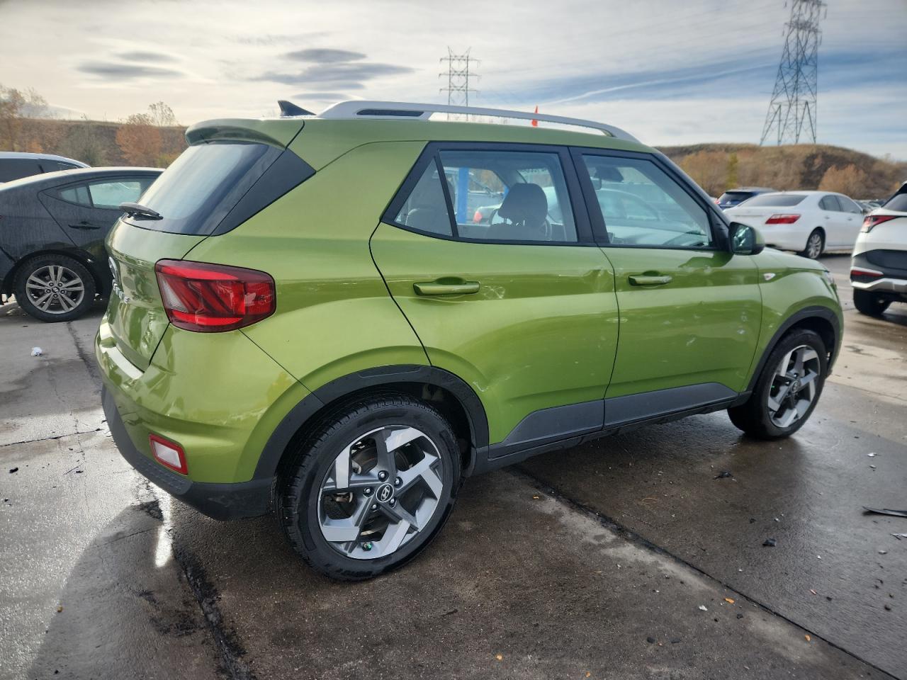 2021 Hyundai Venue Sel - Фото 3