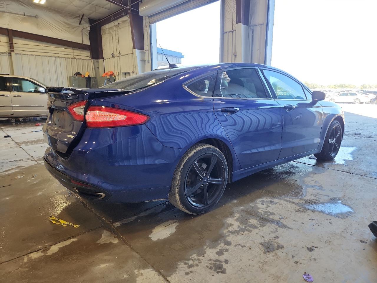 2016 Ford Fusion Se - Image 3