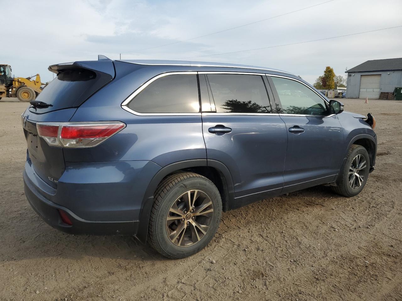 2016 Toyota Highlander Xle - Фото 3
