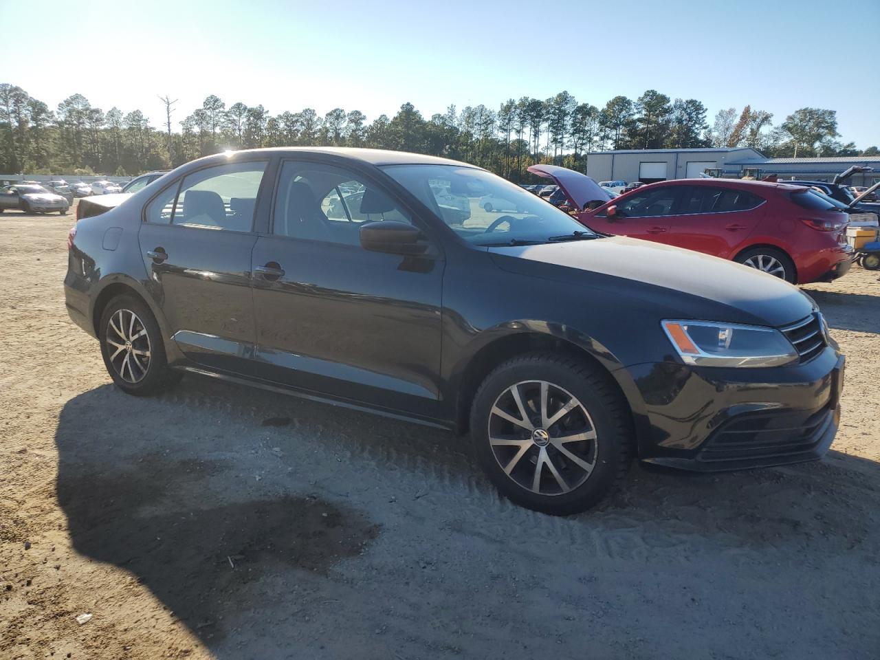 2016 Volkswagen Jetta Se - Image 4