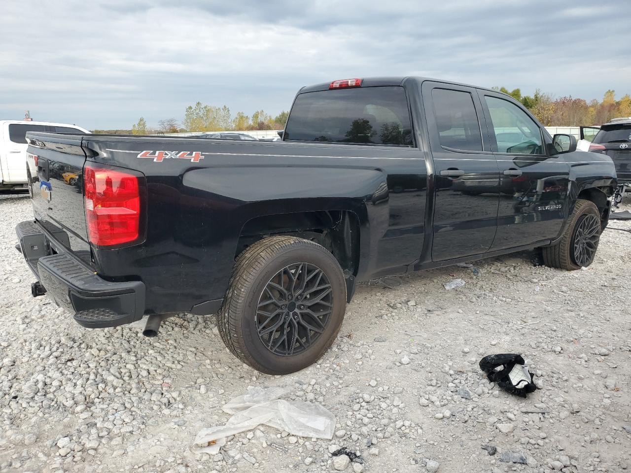 2016 Chevrolet Silverado K1500 Custom - Image 3