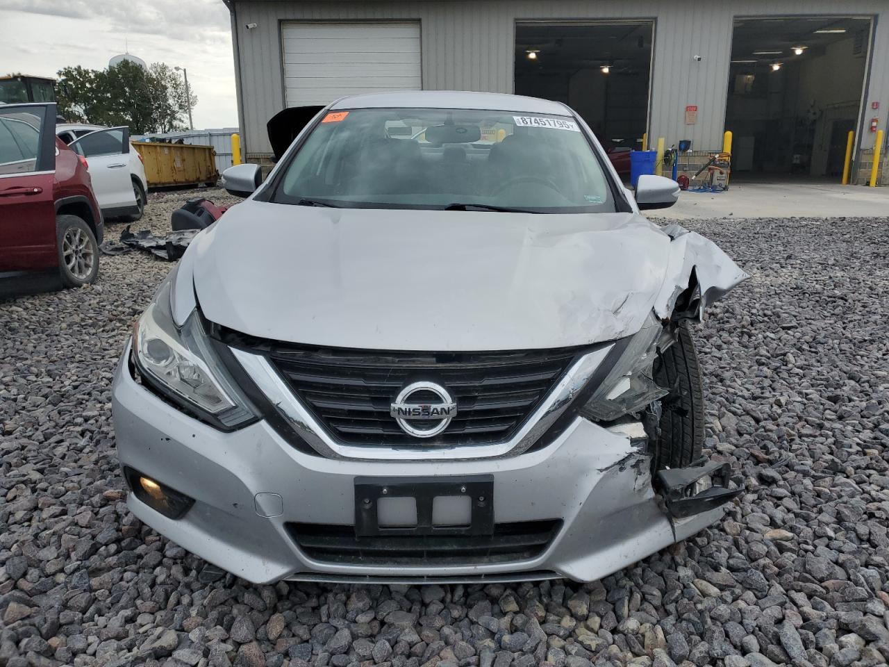 2018 Nissan Altima 2.5 - Image 5