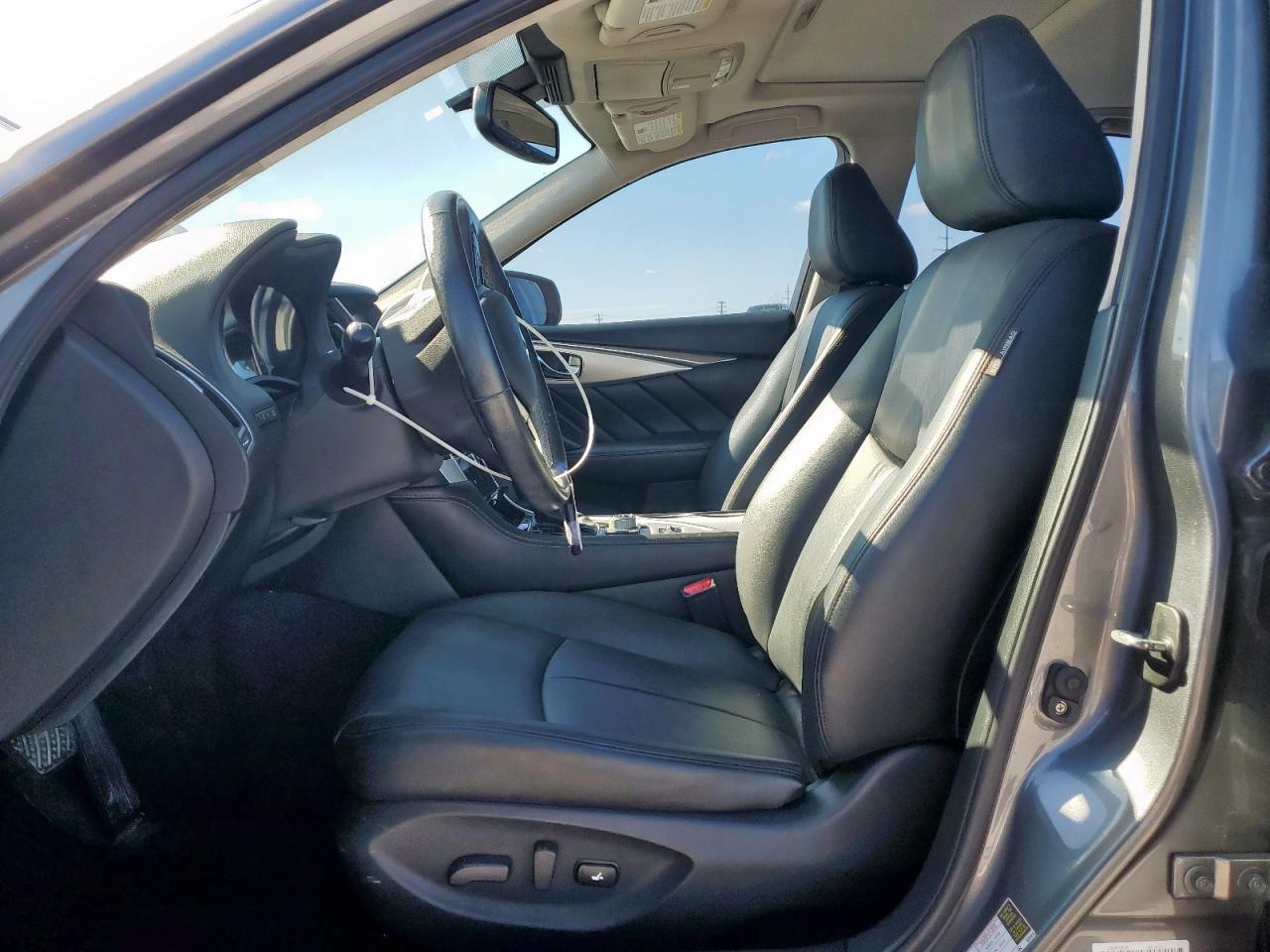 2019 Infiniti Q50 3.0T Luxe - Image 7