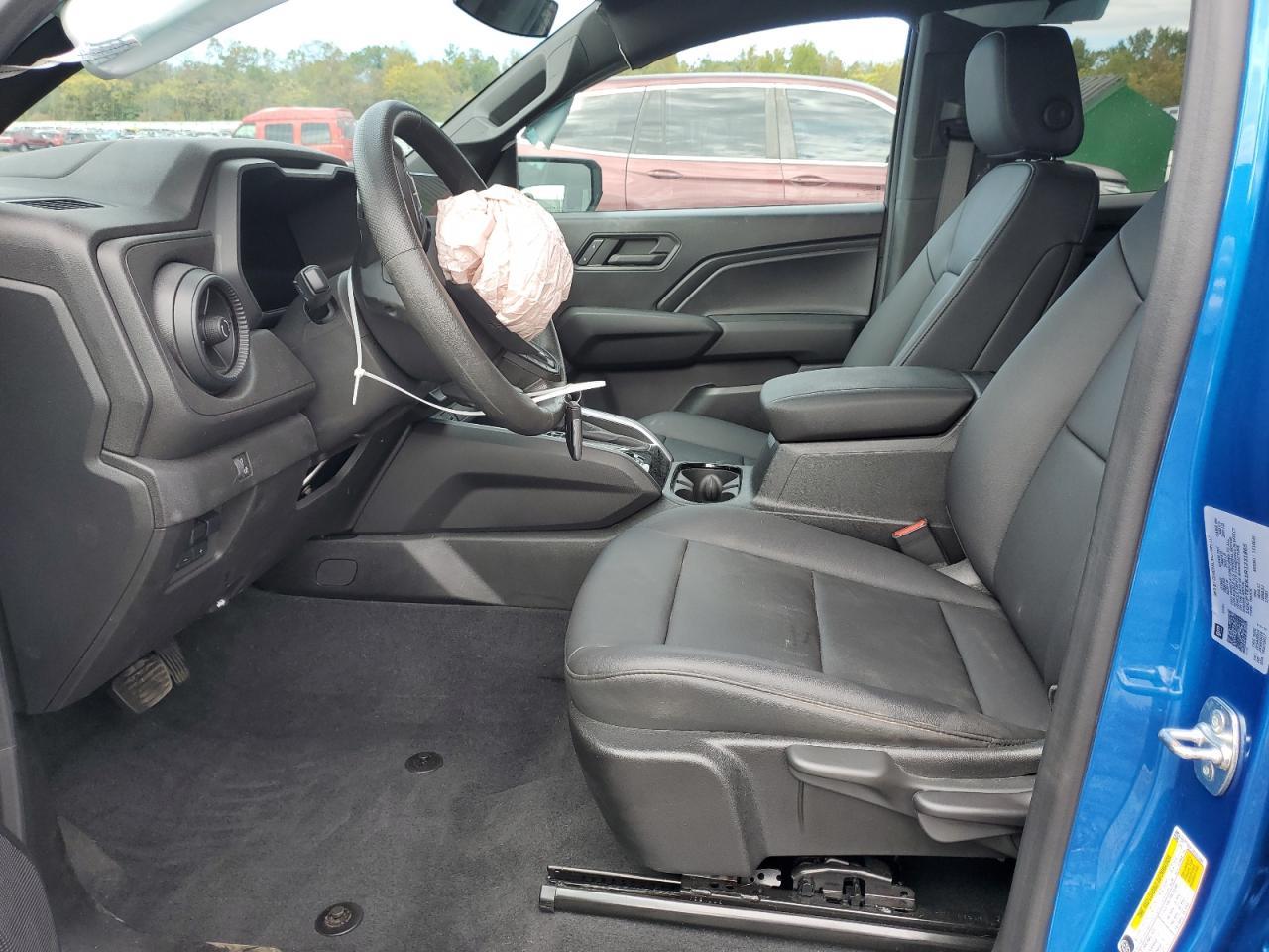 2024 Chevrolet Colorado Trail Boss - Image 7