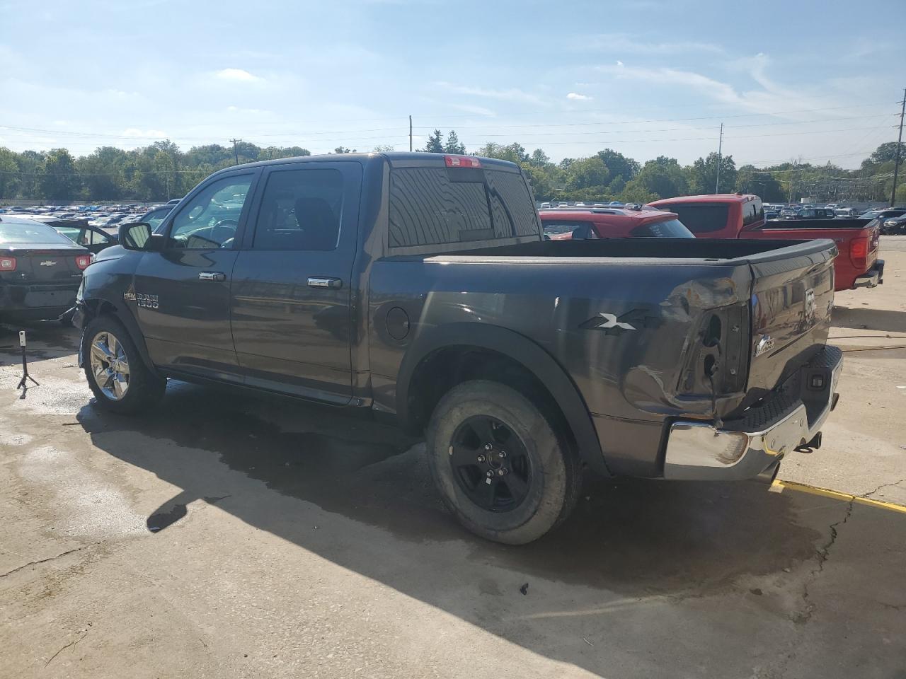 2016 Ram 1500 Slt - Image 2