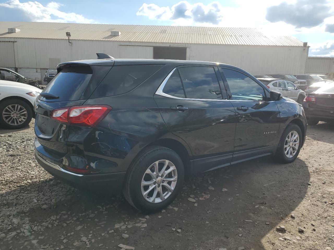 2019 Chevrolet Equinox Lt - Image 3