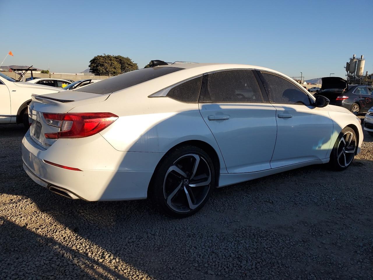 2021 Honda Accord Sport - Image 3