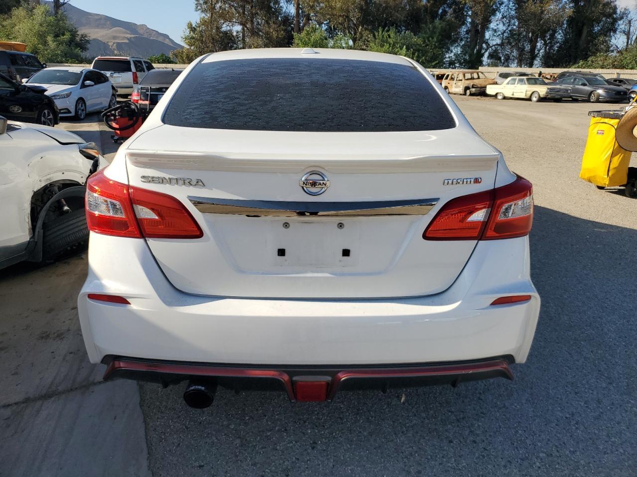 2018 Nissan Sentra Sr Turbo - Фото 6