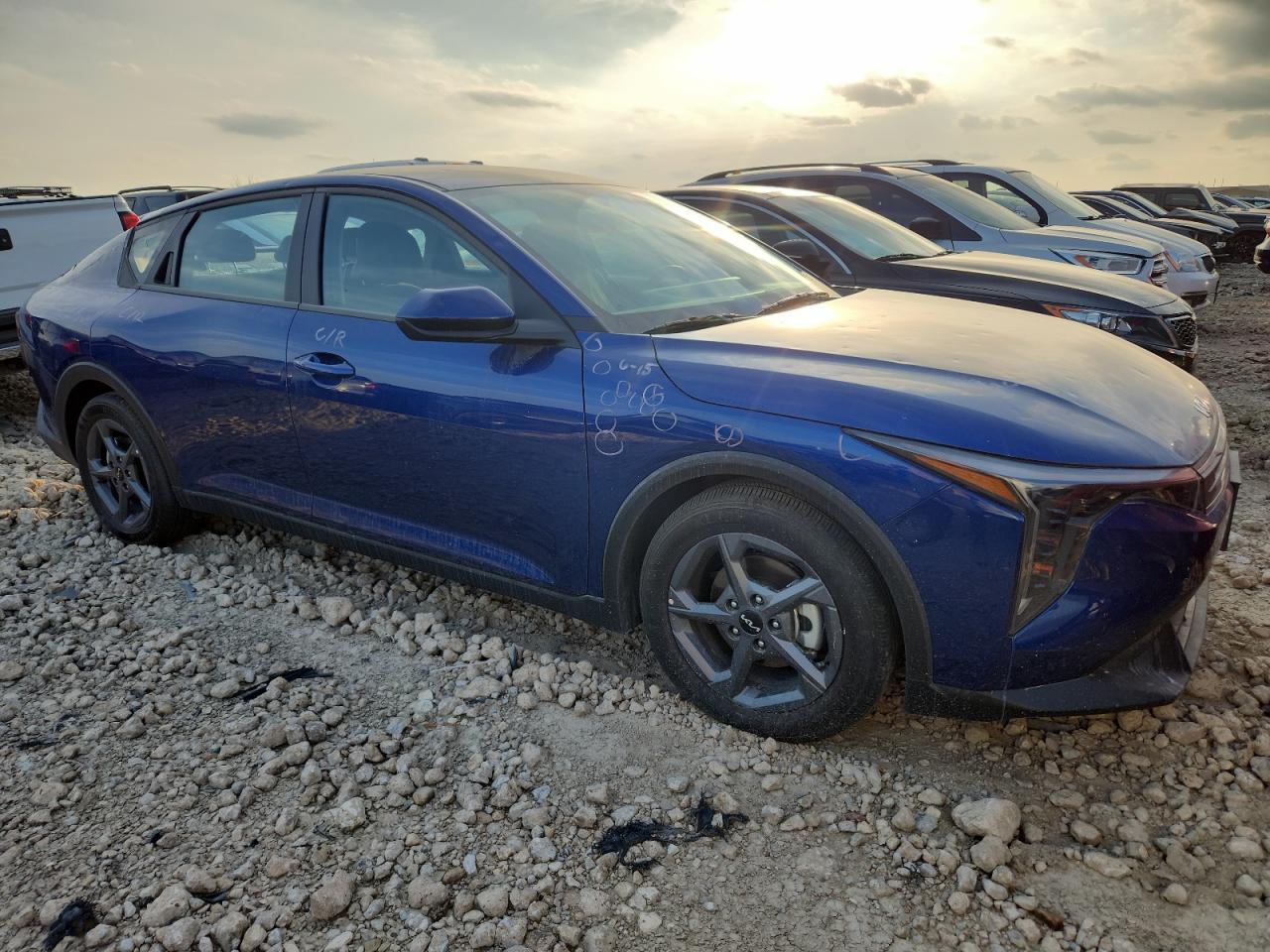 2025 Kia K4 Lx - Image 4