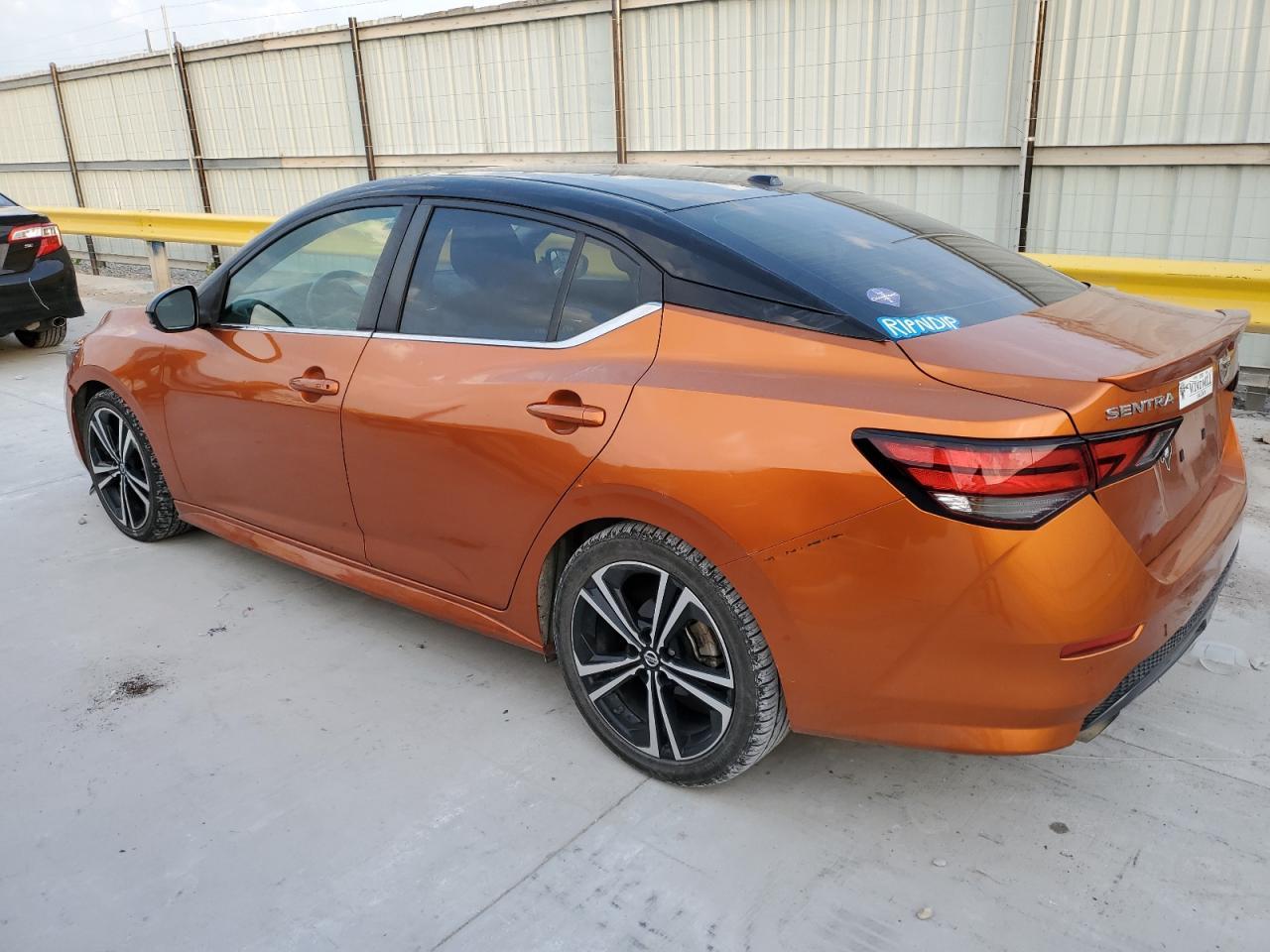 2021 Nissan Sentra Sr - Фото 2