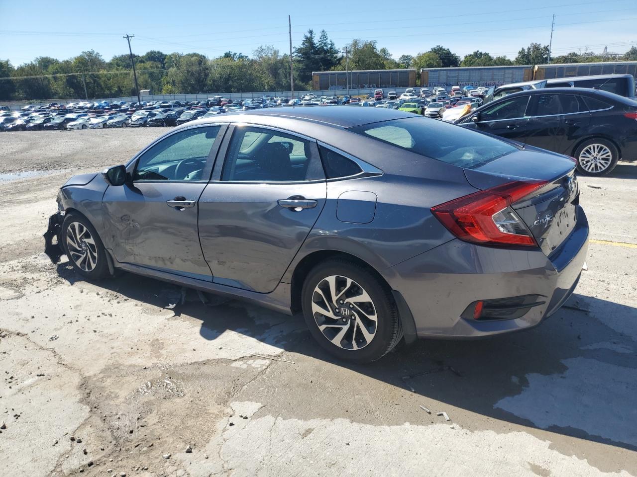 2016 Honda Civic Ex - Фото 2