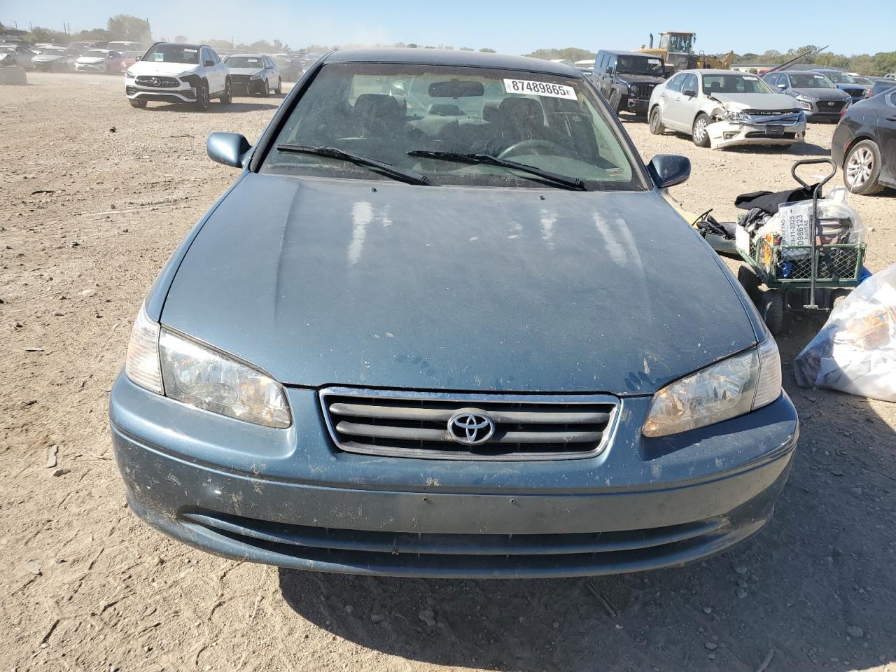 2001 Toyota Camry Ce - Фото 5