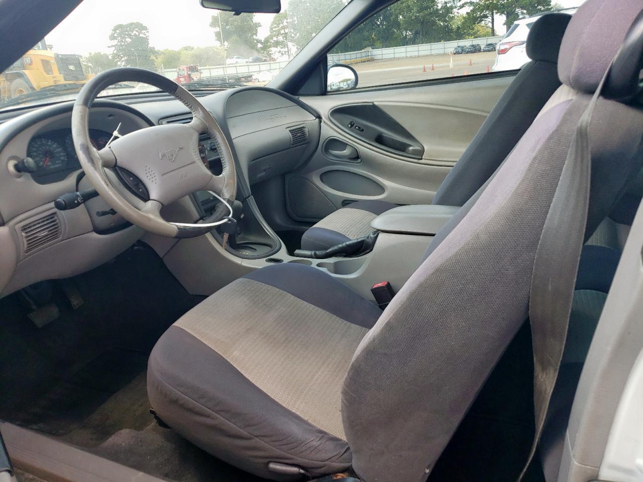 2004 Ford Mustang - Фото 7