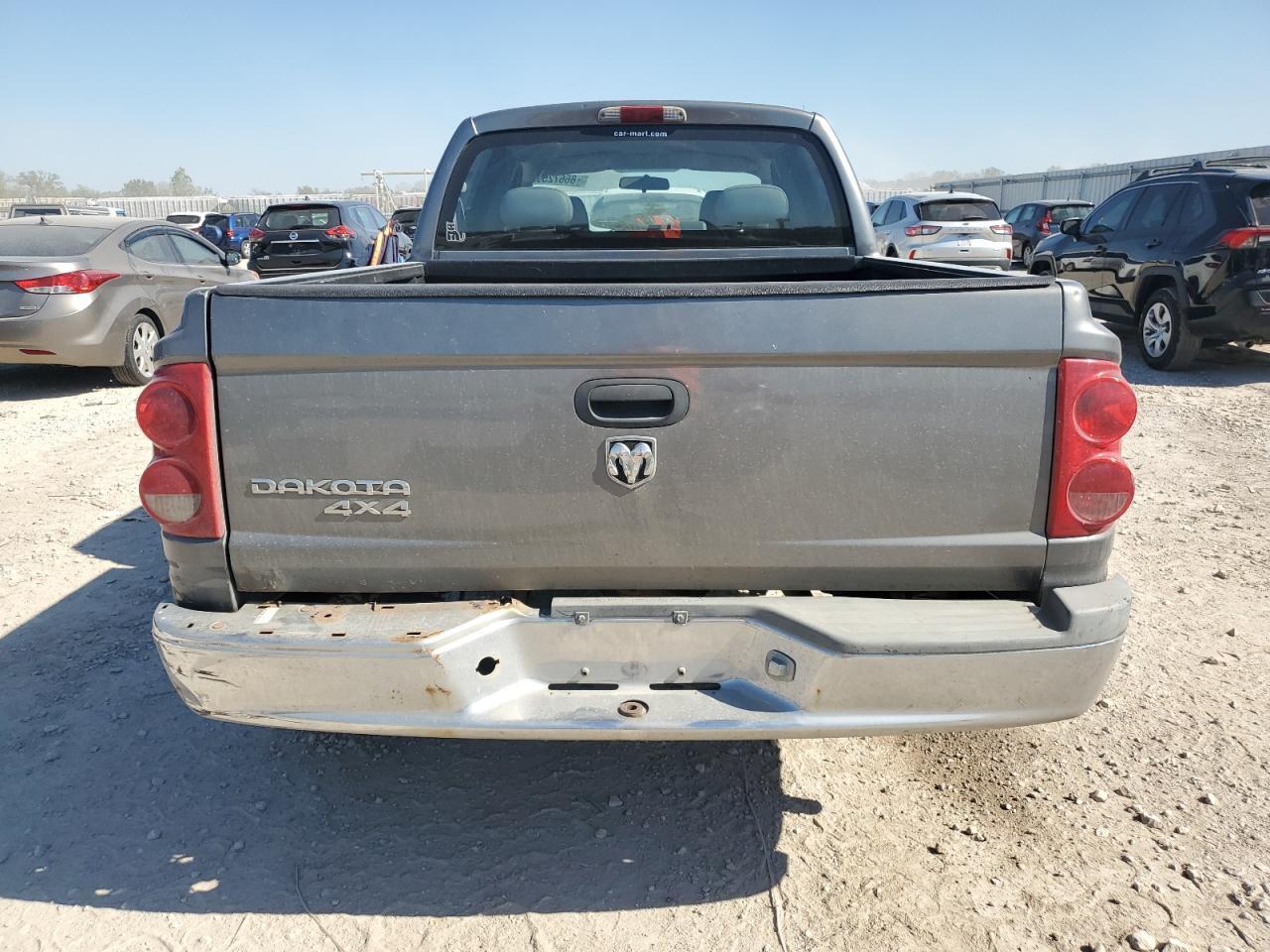 2007 Dodge Dakota Quad - Image 6