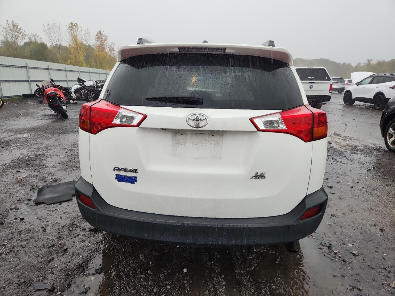 2015 Toyota Rav4 Le - Фото 6