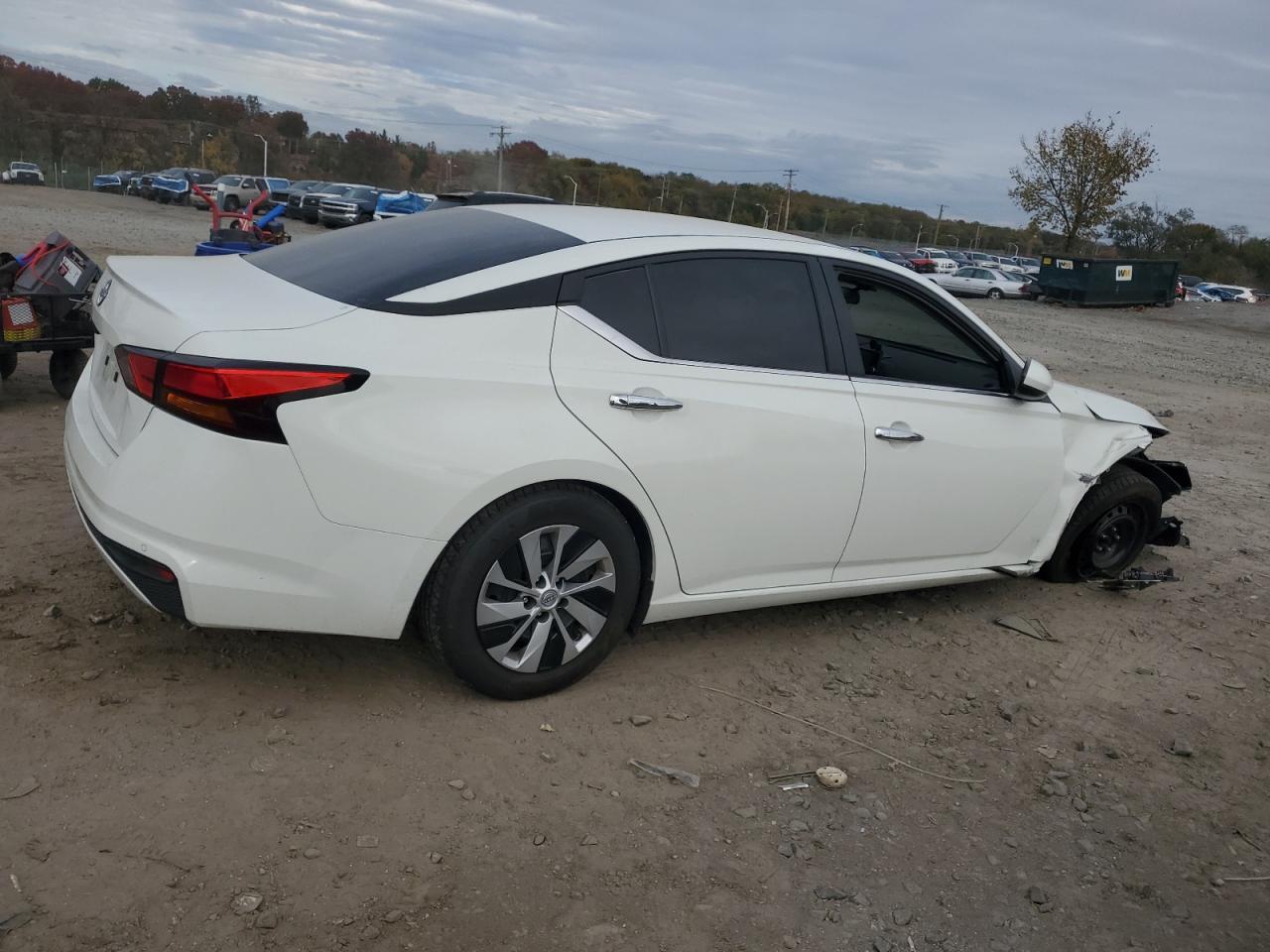 2023 Nissan Altima S - Фото 3