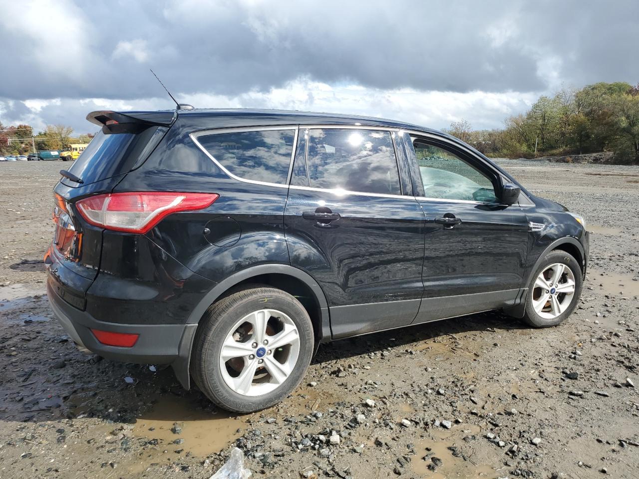 2016 Ford Escape Se - Фото 3