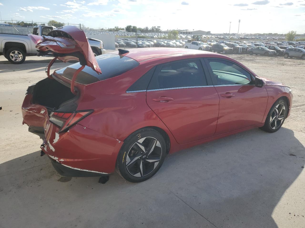 2022 Hyundai Elantra Sel - Image 3