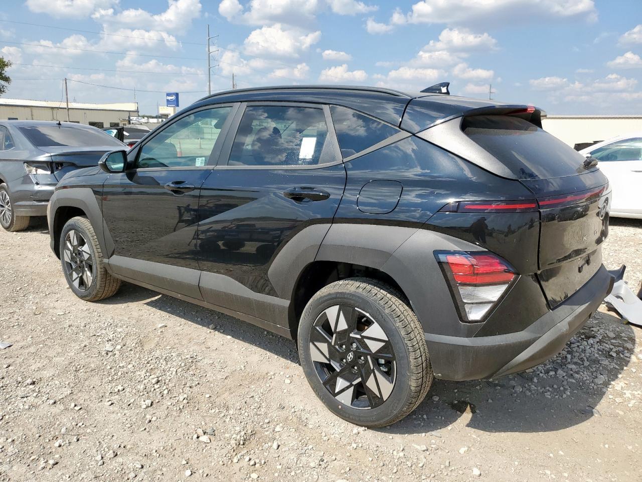2024 Hyundai Kona Sel - Фото 2