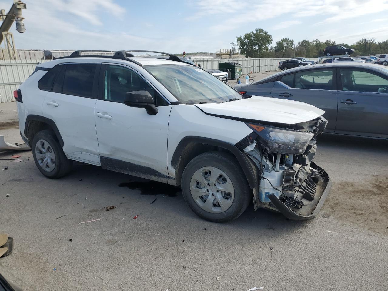 2021 Toyota Rav4 Le - Фото 4