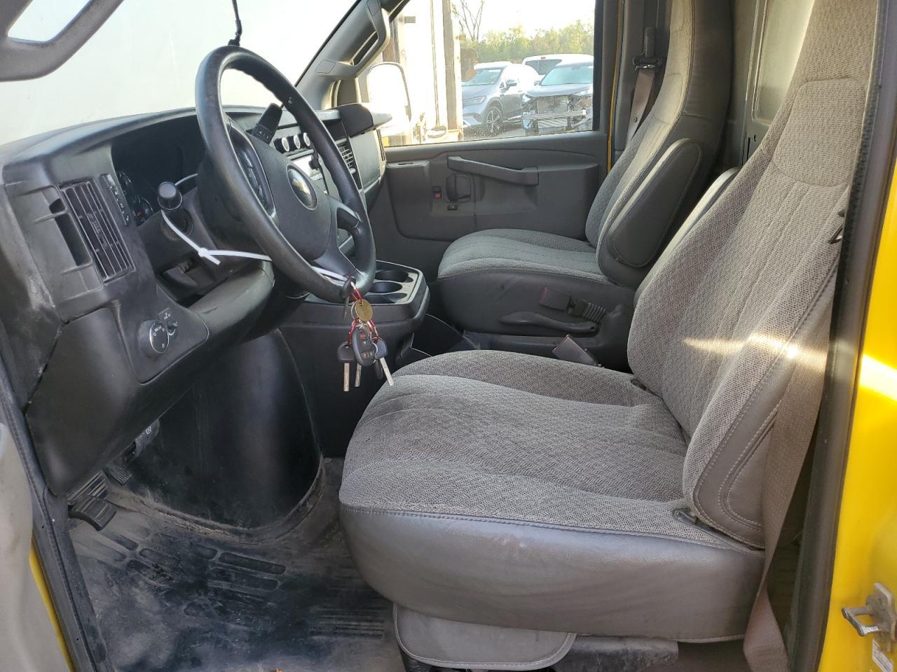 2021 Chevrolet Express G2500 - Image 7