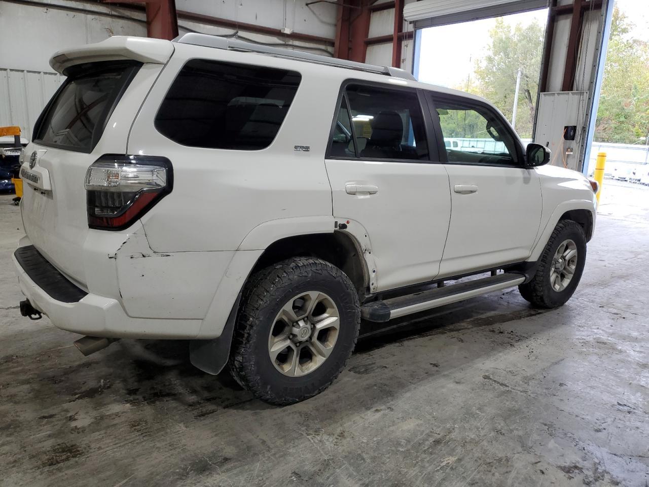 2018 Toyota 4Runner Sr5/Sr5 Premium - Фото 3
