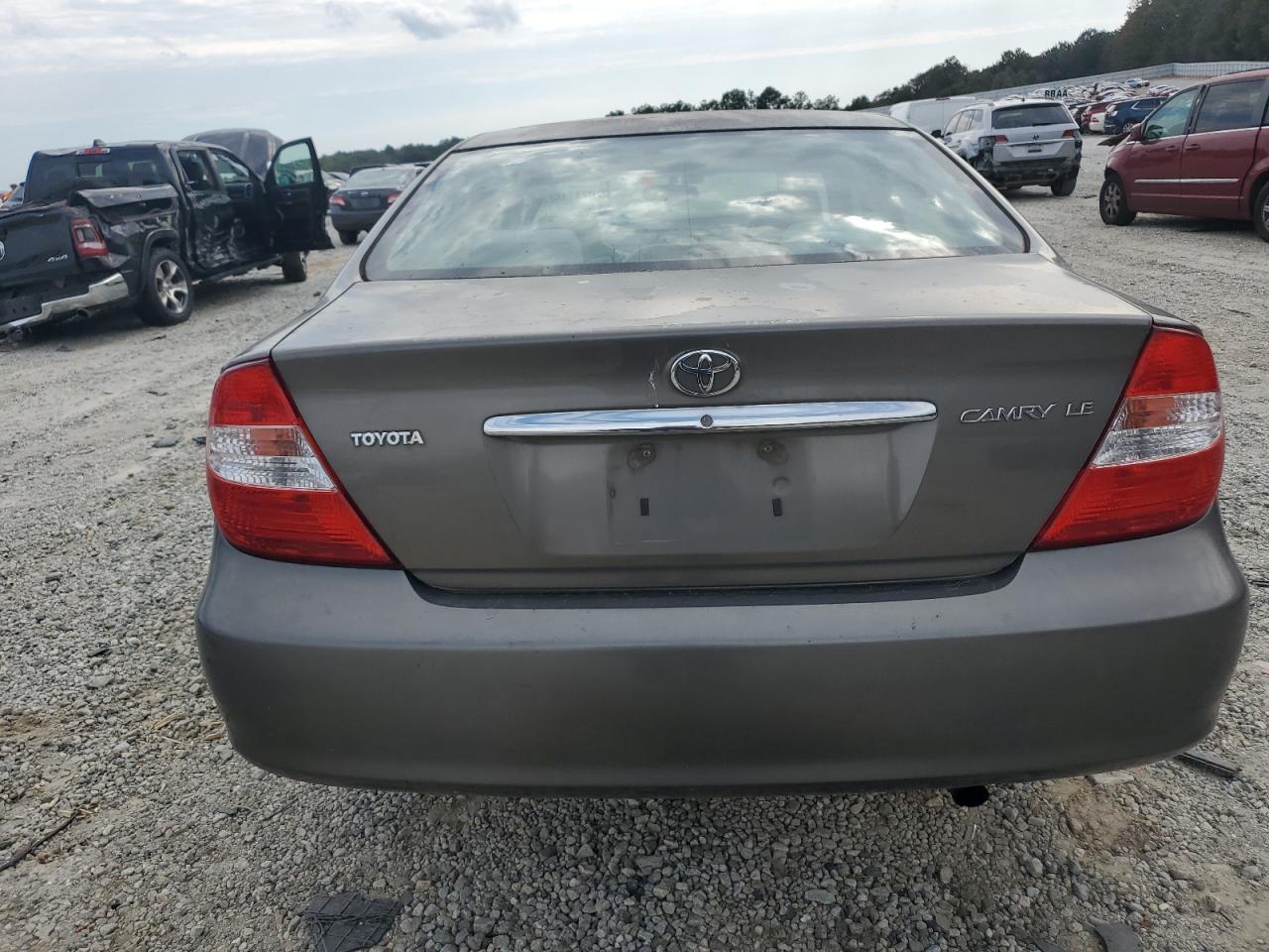 2003 Toyota Camry Le - Фото 6