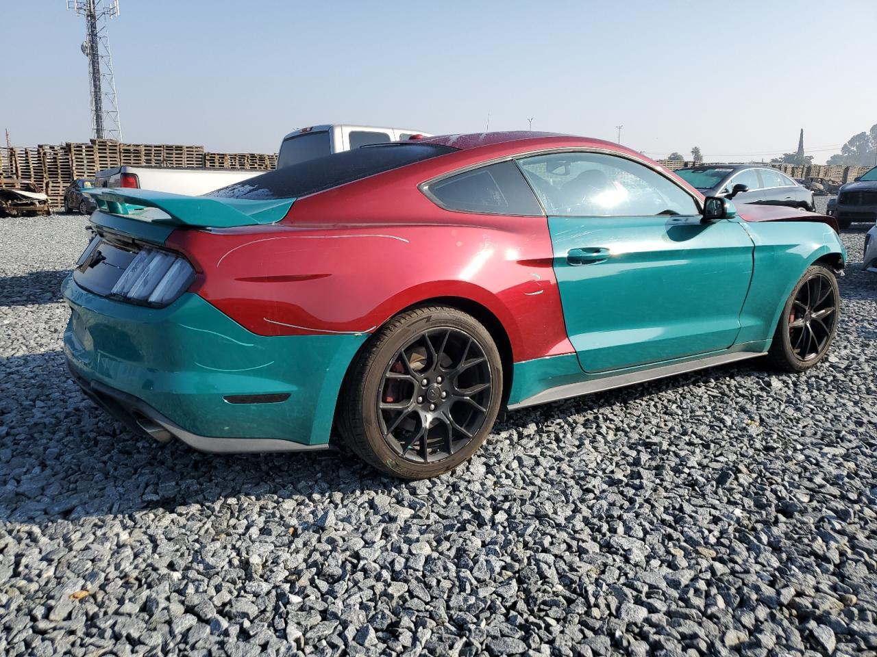 2019 Ford Mustang - Фото 3