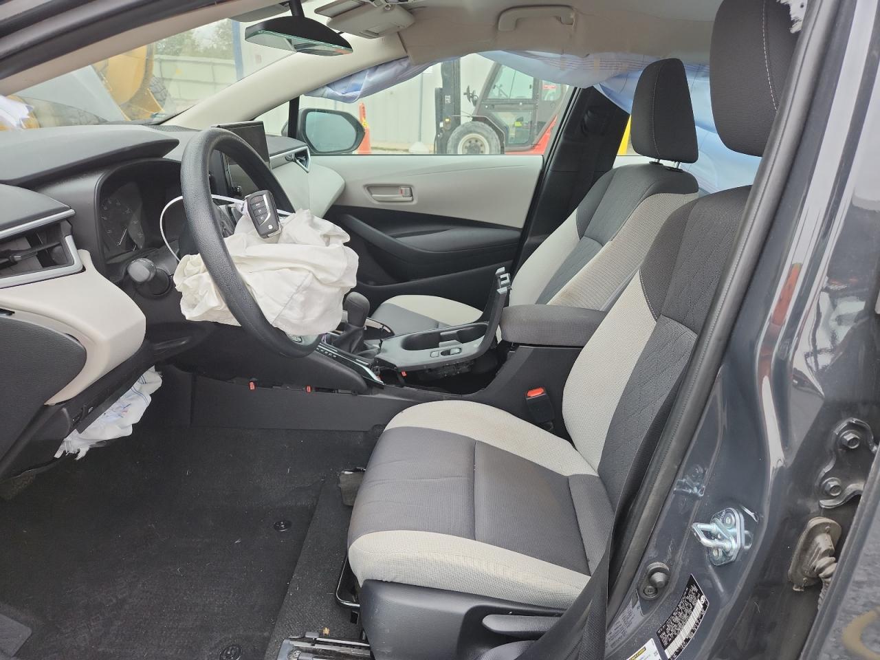 2025 Toyota Corolla Le - Image 7