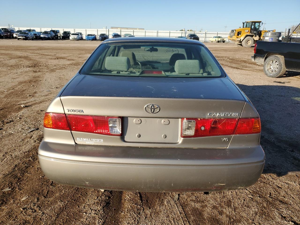 2000 Toyota Camry Le - Image 6
