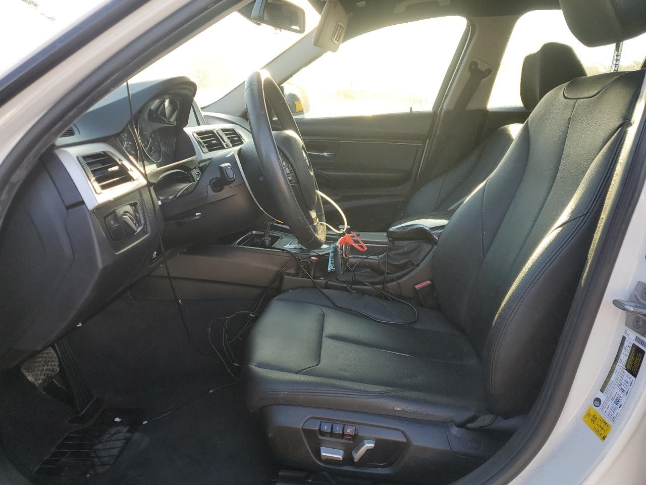 2016 BMW 320 I - Image 7