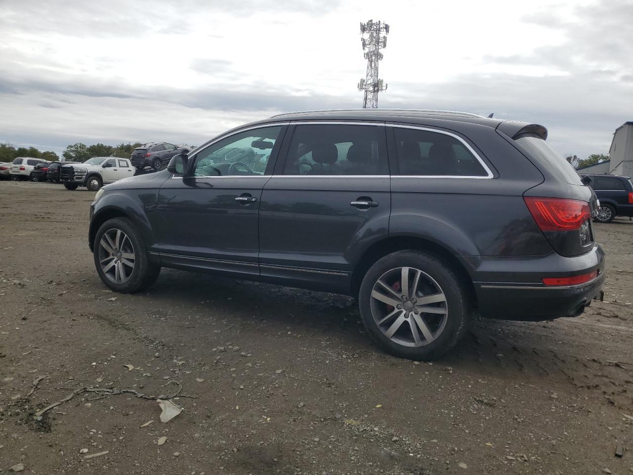 2015 Audi Q7 Premium Plus - Фото 2