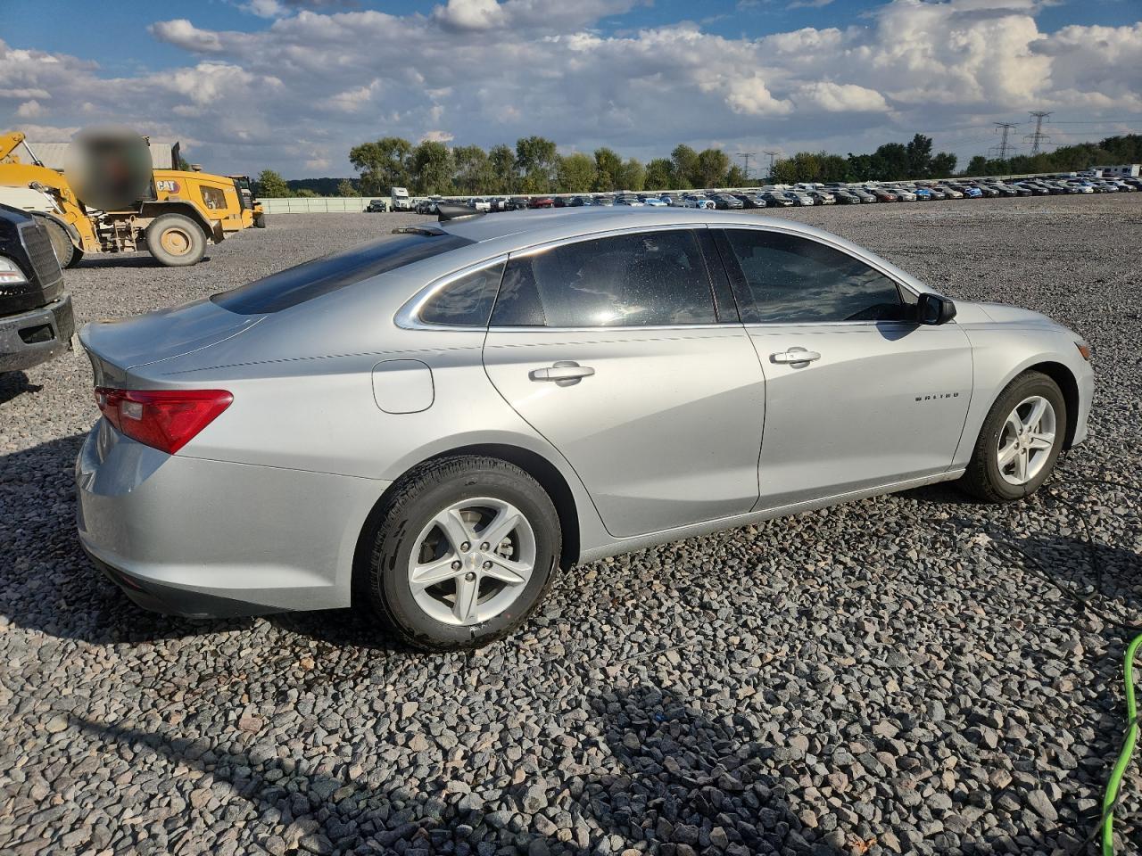 2020 Chevrolet Malibu Ls - Фото 3