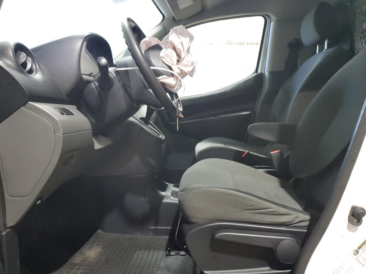 2017 Nissan Nv200 2.5S - Фото 7