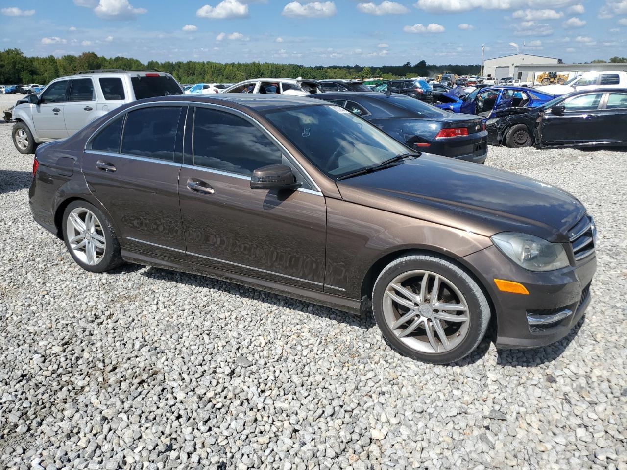 2014 Mercedes-Benz C 250 - Фото 4