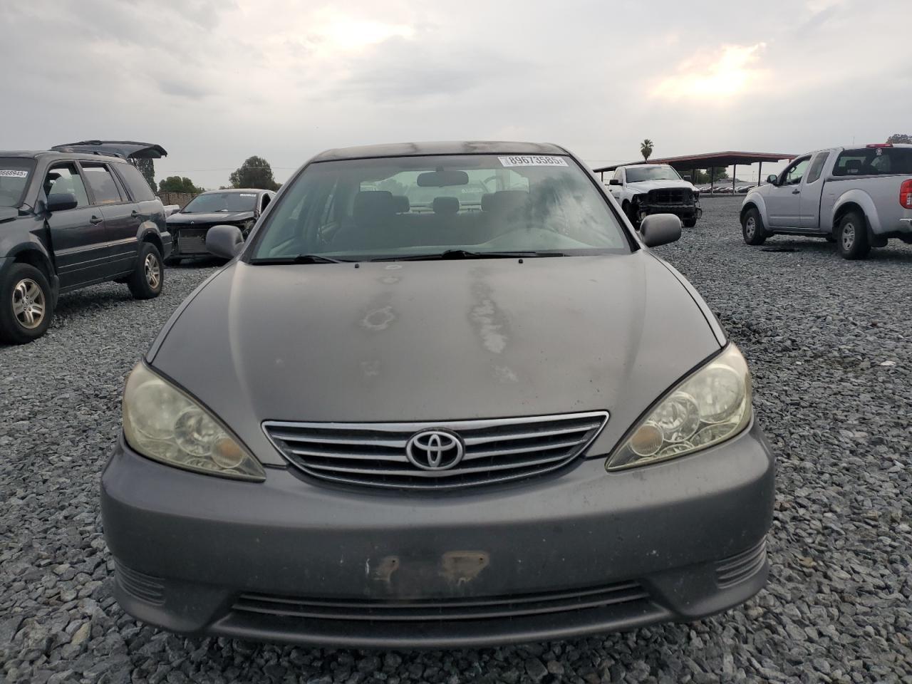 2005 Toyota Camry Le - Фото 5